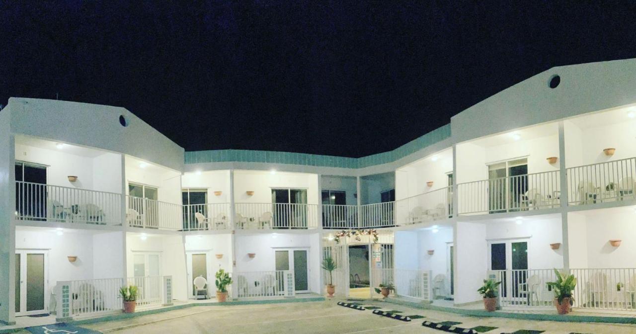 Nautilus By La Jamaca Hotels-Downtown La Parguera ลาคาส ภายนอก รูปภาพ